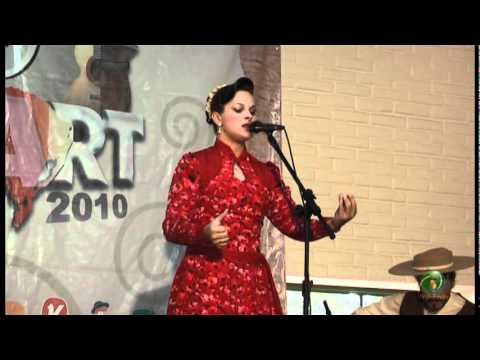 Enart 2010  »  Declamação Feminina  »  Thamires Kruger Alves 2 - CTG Darci Fagundes