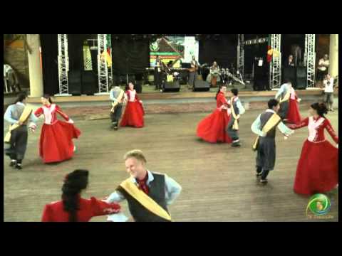 FENART 2011  »  Danças Tradicionais  »  Querência Formosa - Juvenil  »  FTG-PC