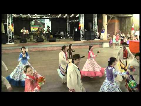 FENART 2011  »  Danças Tradicionais  »  CTG Fogo de Chão - Veterana  »  MTG - PR