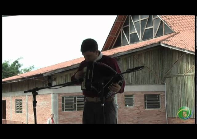 FENART 2011  »  Gaita até 8 Baixos  »  André Lanfredi