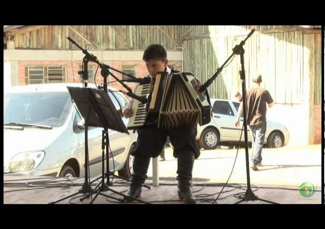 FENART 2011  »  Gaita Piano  »  Lucas Lang