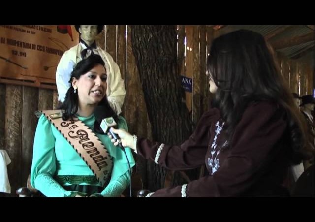 Festejos Farroupilhas de Porto Alegre 2011 »  Entrevista 3ª Prenda do Estado
