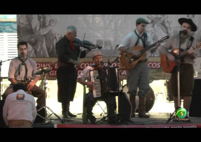 Festejos Farroupilhas de Novo Hamburgo 2011 »  Soc. Gaúcha de Lomba Grande »  Grupo Musical
