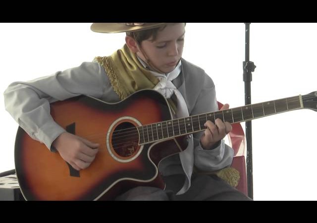 12º FENART - Violão Mirim - Rafael