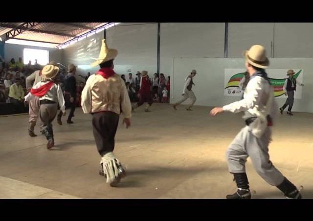 12º Fenart - Dança Biriva - CTG Tropeiros da Querência