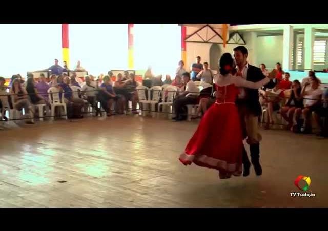 ENART 2014 - Douglas e Lais - Dança de Salão - Domingo