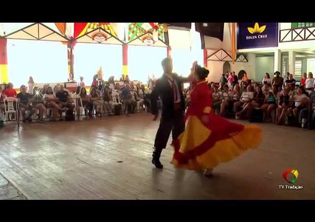 ENART 2014 - Alexandre e Renata - Dança de Salão - Domingo