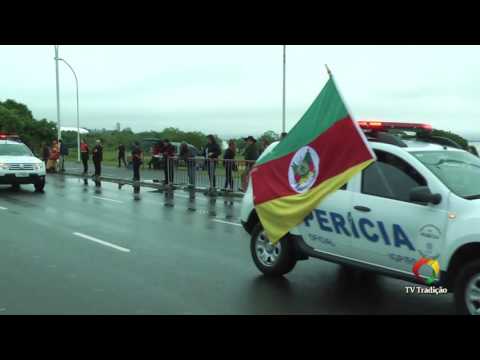 Instituto de Perícias - Desfile Farroupilha 2015