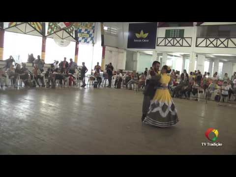 José Maurício Soares e Luana Cristiana dos Santos - ENART 2015 - Dança de Salão