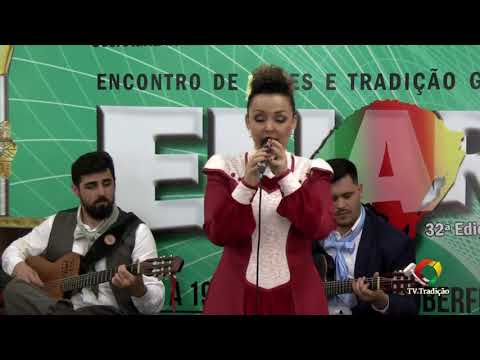 HELLEN SARILA RIBEIRO GOMES DA ROSA - INTÉRPRETE SOLISTA VOCAL - ENART 2017