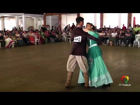 EVERTON MOREIRA MACHADO E LUANE RODRIGUES DO NASCIMENTO - DANÇA DE SALÃO - ENART 2017 - SÁBADO