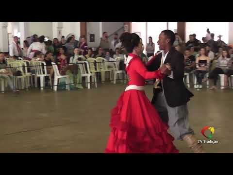JHONY DA SILVA BARBOSA E DANILEA LUZ PAIXÃO - DANÇA DE SALÃO - ENART 2017 - SÁBADO