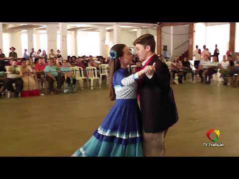 AUGUSTO VARGAS PESSI E ALEXIA NICOLINI  - DANÇA DE SALÃO - ENART 2017 - SÁBADO