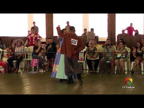 CRISTIAN TEIXEIRA LINHARES E LARA LOPES DA SILVA - DANÇA DE SALÃO - ENART 2017 - SÁBADO