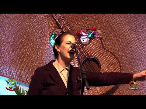 Paula Daniele Stringhi - Prenda Adulta - II Celeiro da Poesia Gaúcha - Sábado