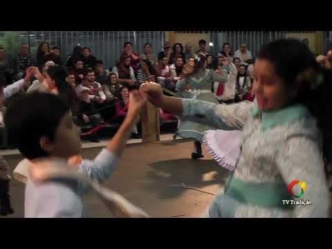 Grupo de Arte e Cultura Ilha Xucra - Mirim - II Rodeio Artístico Nacional de Abdon Batista