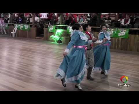 Lucas, Ana Julia e Isadora  - Danças Tradicionais de Par - 4º Festival Pioneiro da Tradição