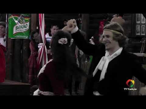 Luis Antonio e Eduarda – Danças Tradicionais de Par – 4º Festival Pioneiro da Tradição