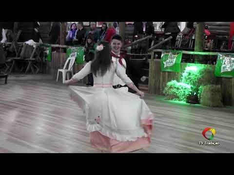 Guilherme Nunes e Laura Haab – Danças Tradicionais de Par – 4º Festival Pioneiro da Tradição